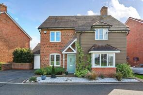 28, Borrer Drive, Henfield BN5 9FQ
