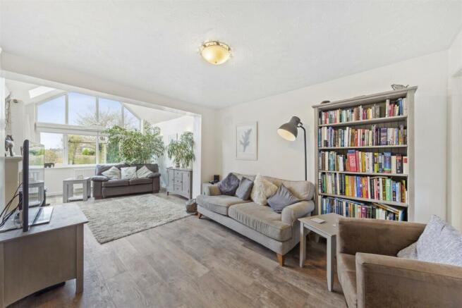 31ChelvestonRdWeb30.jpg