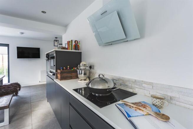 kitchen5.jpg