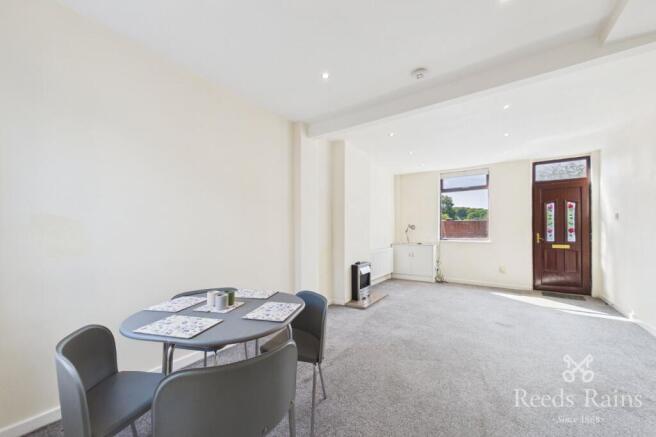 Living/Dining Room