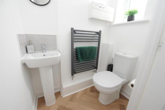 2 bed Semi-Detached for sale Image 10