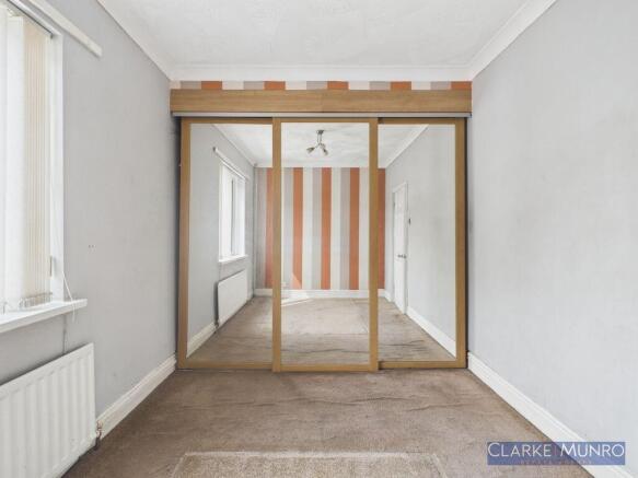 2 bed Terraced for sale Image 7