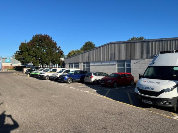 Unit 2 Cooper Road, Thornbury