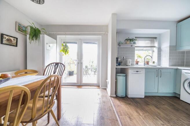 Kitchen/Dining