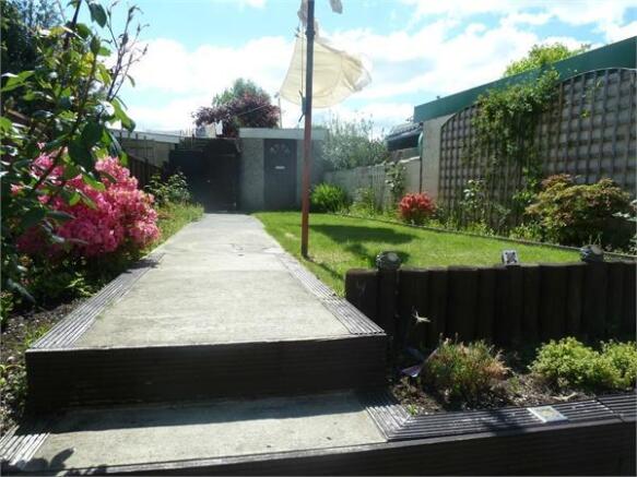 Photo 10