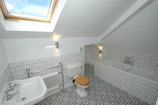 Main Bathroom