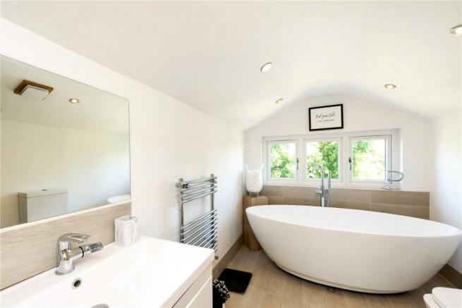 Bedroom 2 En Suite