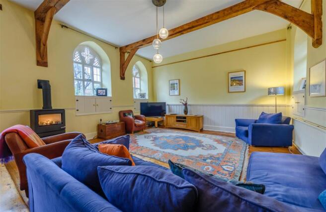 8448569-interior25.jpg