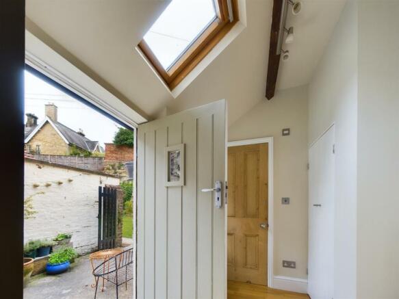 REAR HALLWAY