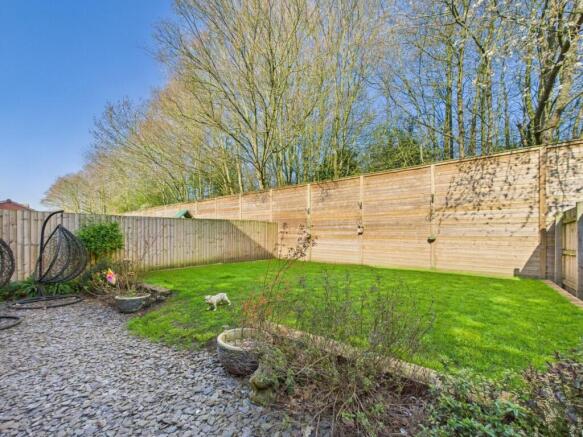 4 bed Detached for sale Image 4