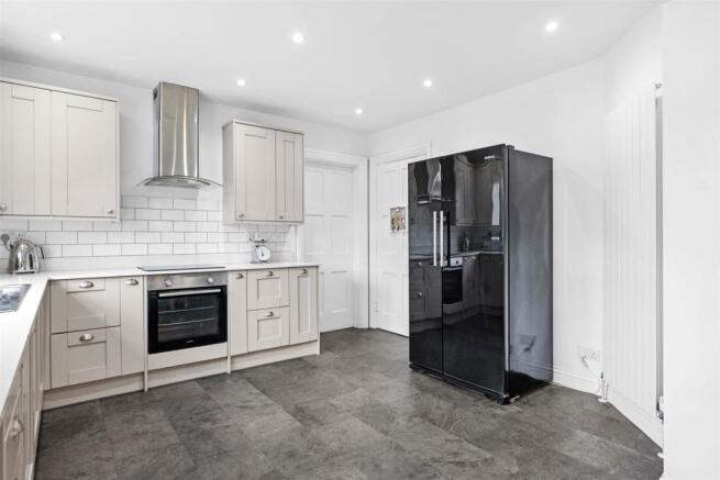 Kitchen 3