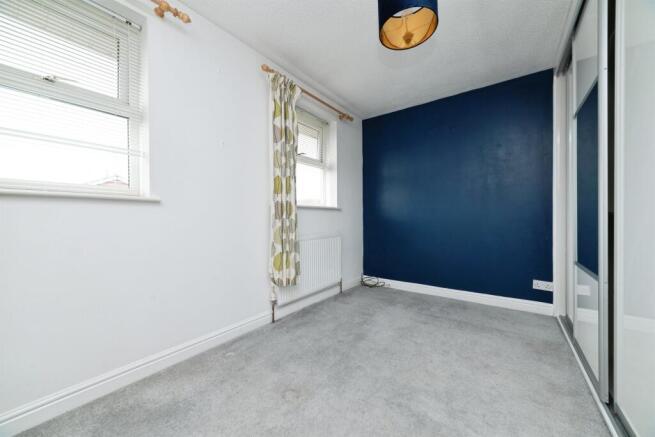 2 bed Semi-Detached for sale Image 8
