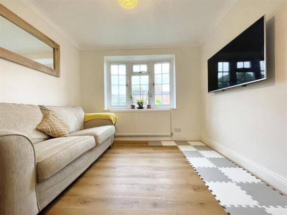 Dining Room / Bedroom Four/Snug