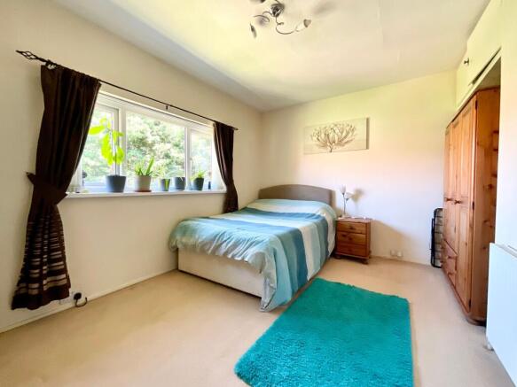 3 bed Semi-Detached for sale Image 7
