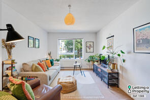 9, 48 Pines Court, Victoria Drive, London SW19 6BG