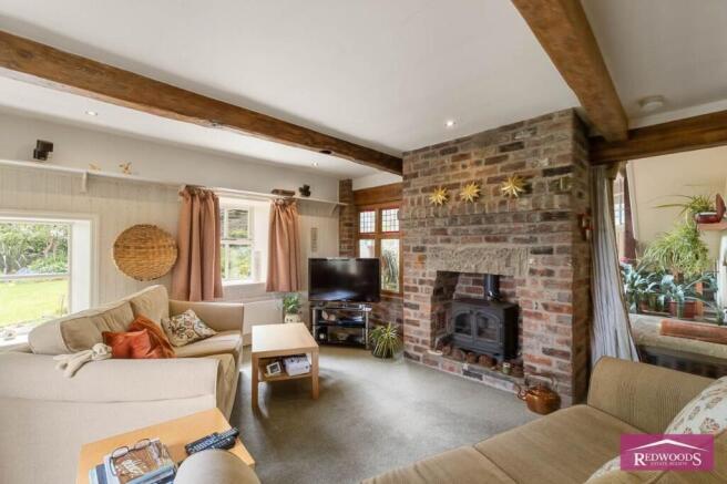 4 bed Barn Conversion for sale Image 8