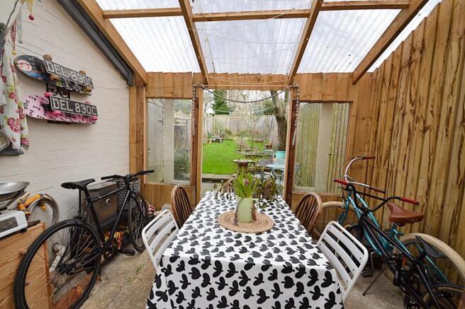 Lean to conservatory