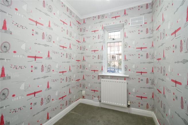3 bed Semi-Detached for sale Image 10