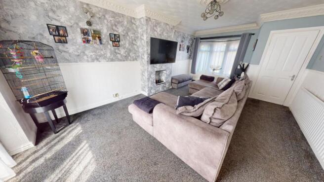 3 bed Terraced for sale Image 4