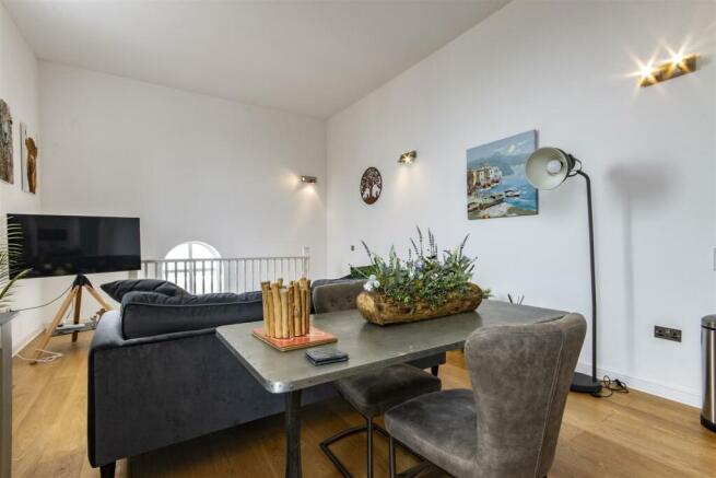 Open Plan Lounge/Kitchen