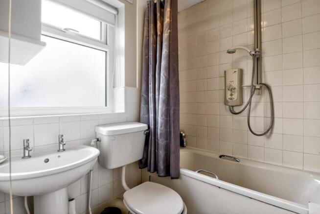 3 bed Terraced for sale Image 10