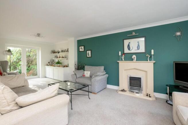 1 Arbour Close-4.jpg
