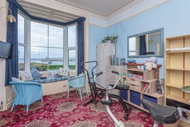 BEDROOM (G FLR)