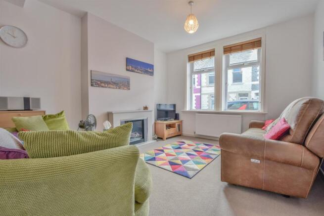 Living/Dining Room