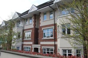 Flat 5, 3 5, Cobbett Road, Southampton SO18 1HJ