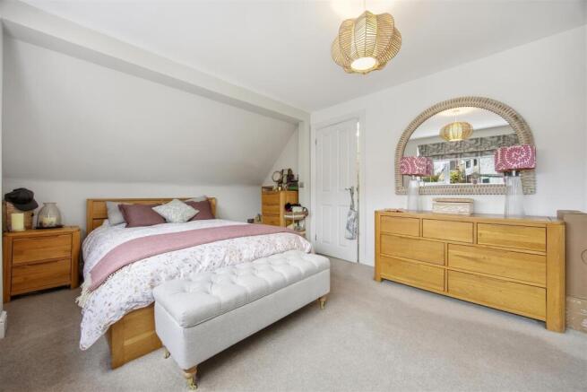 103_LARKFIELD_RD_LENZIE_023.JPG