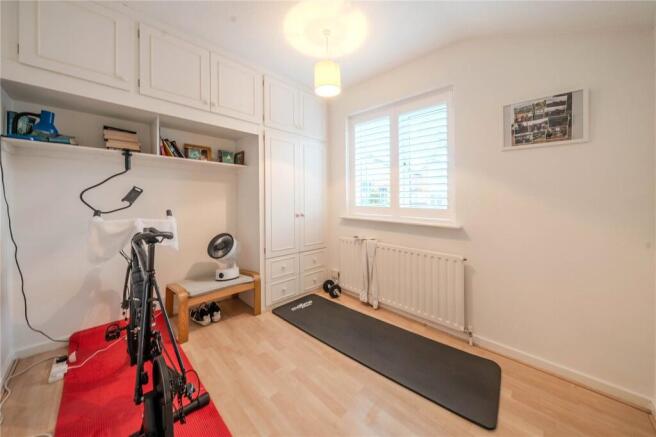 4 bed Link Detached House for sale Image 11