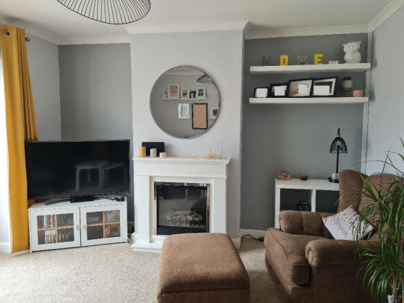 Photo 2