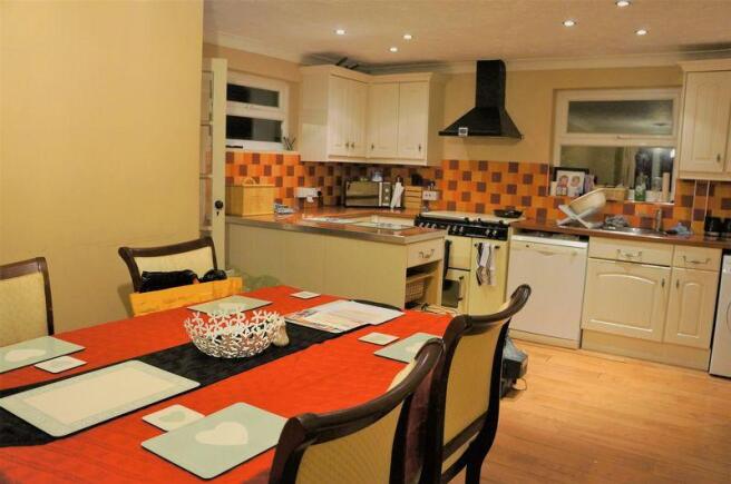 Kitchen Diner