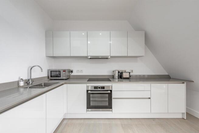 3, 25 Westview Road Low Res - 0012 -_IMM6505 -.jpg
