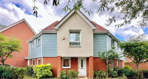 Wraysbury Drive, West Drayton, UB7