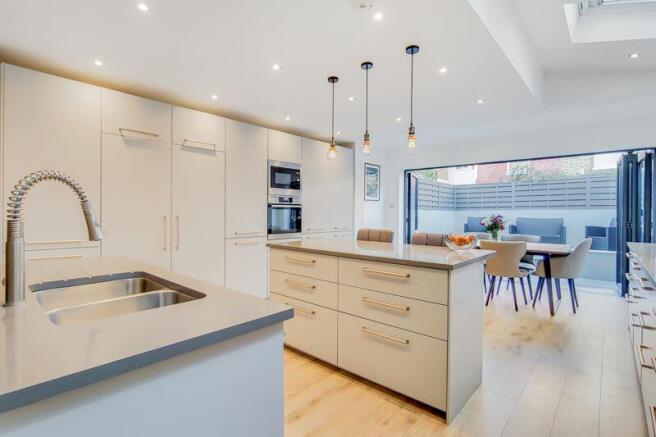 Kitchen/Dining room