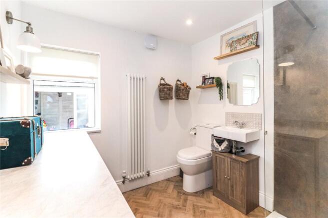G/Floor Shower/Wc