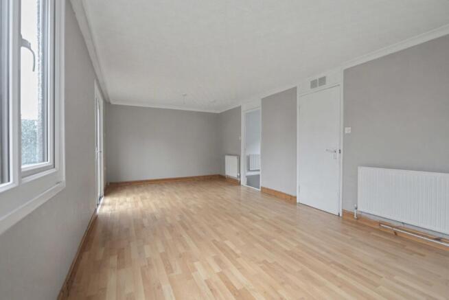 37 St Aidans Place, Norfolk Park, Sheffield, South Yorkshire, S2 2NE