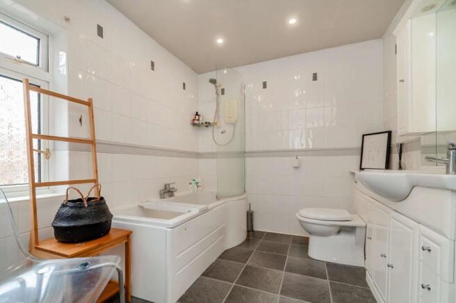8522259-interior18-800.jpg