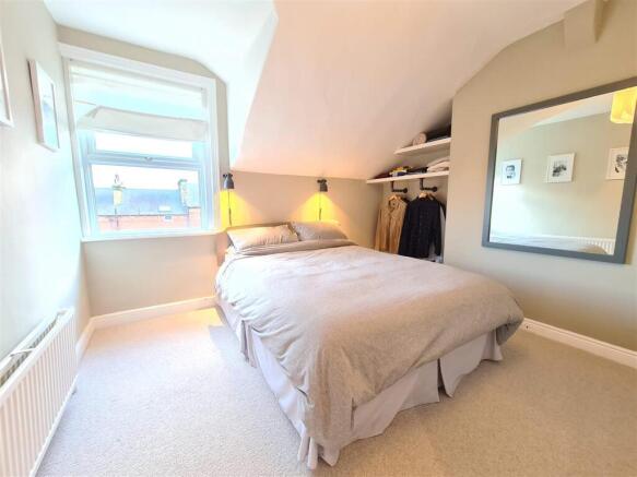 2 bed Apartment for sale Image 10
