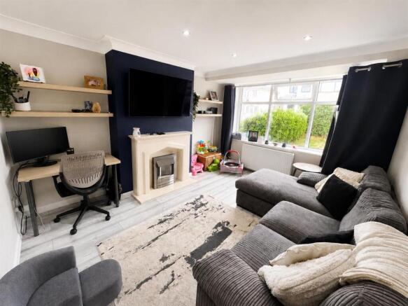 lounge 3.jpeg