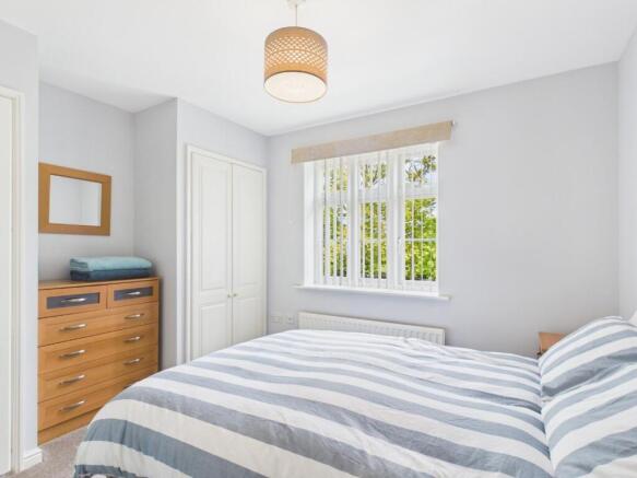 2 bed Apartment for sale Image 9