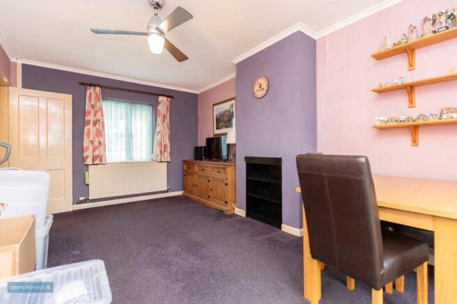 Sitting/Dining Room