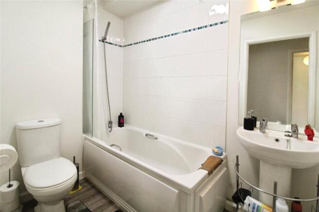 Bathroom/Wc