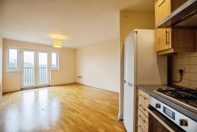 Lounge / Kitchen