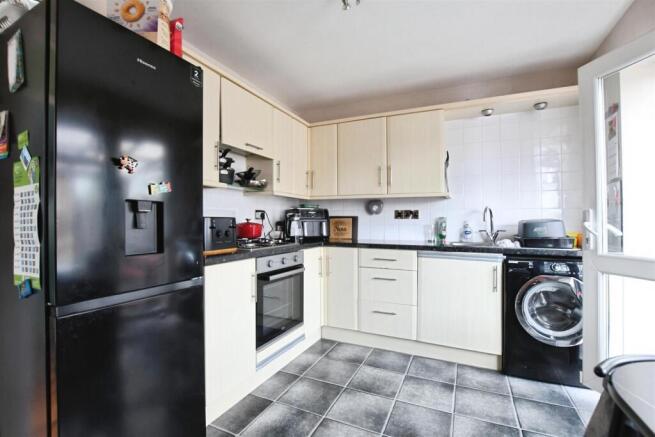Fitted Dining Kitchen