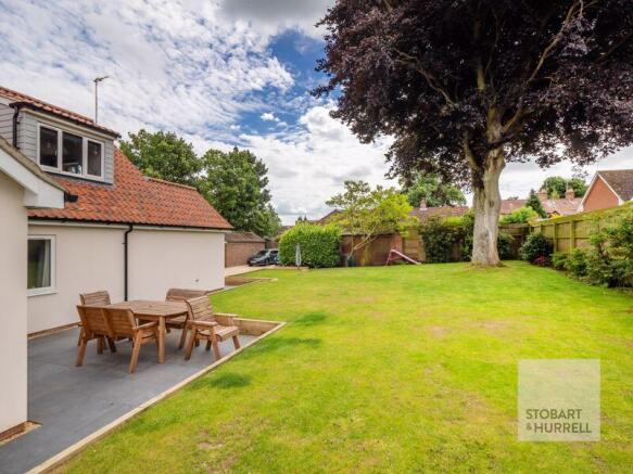Patio overlooking Lawn 