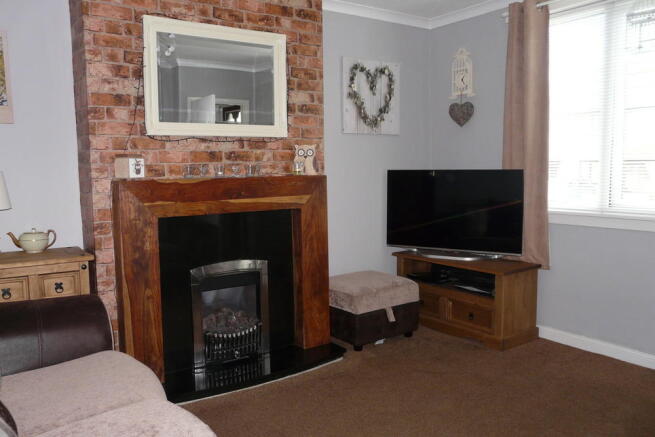 Photo 3