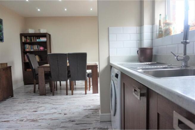 Kitchen / Breakfast