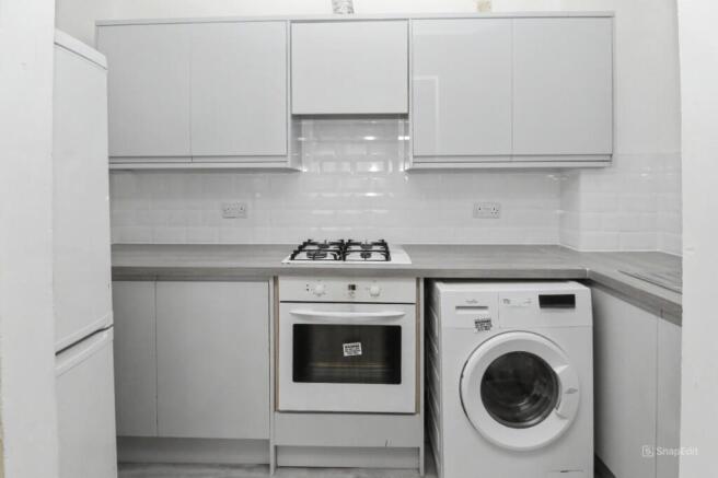 Flat 1, 48f High Street, Cosham, Portsmouth, Hampshire PO6 3AG